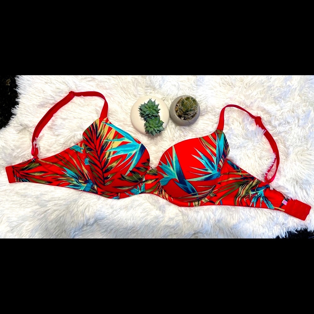 Victoria’s Secret PINK Bra NWOT